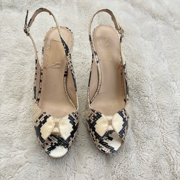 Nine West Black and Cream Snakeskin Peep toe High Heels Size 7 - Picture 2 of 15